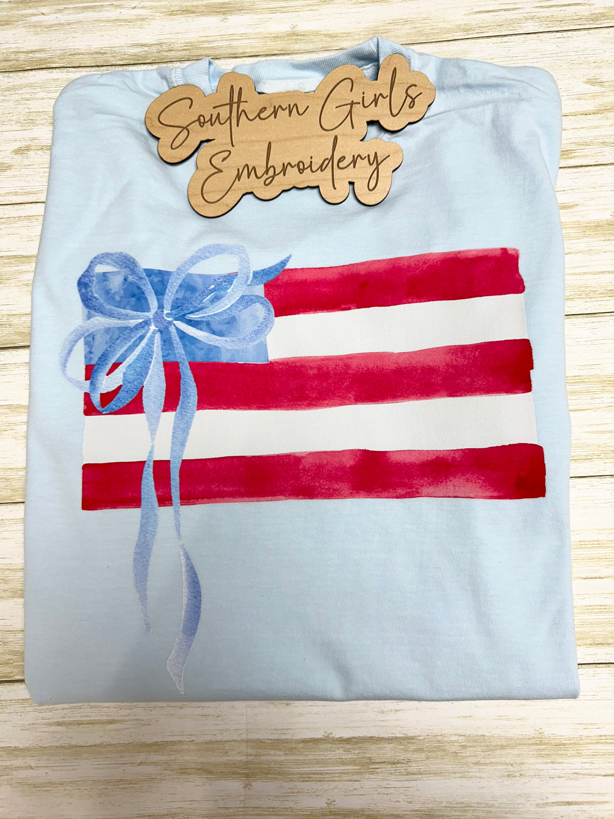 Flag with Bow Short Sleeve