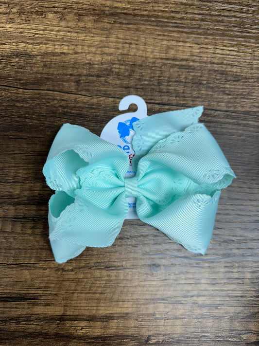 Wee Ones Medium Eyelet Bow